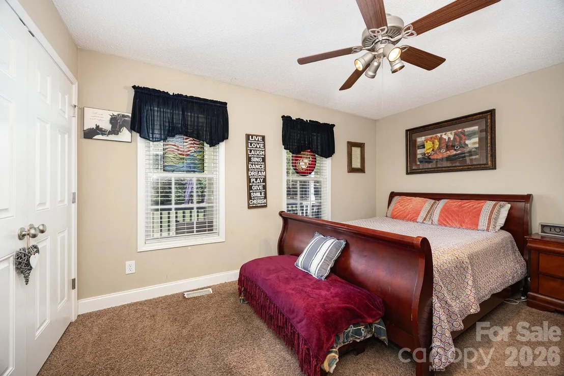 Photo of 715 Candlewick Drive