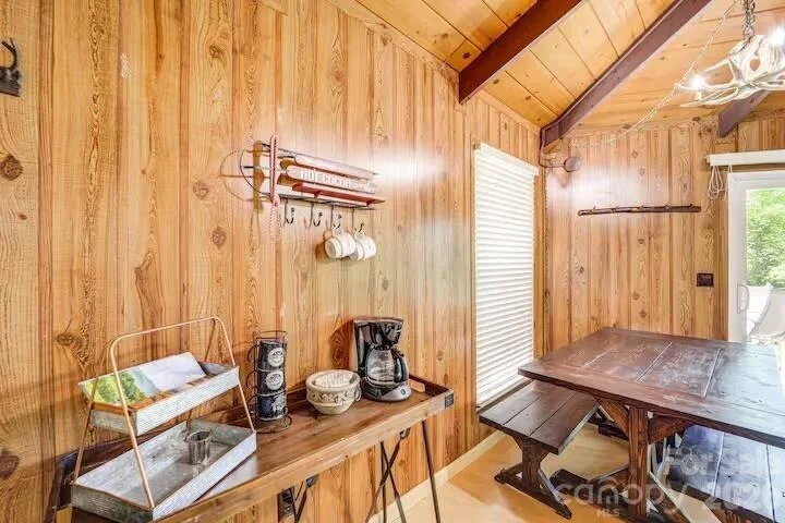 Photo of 102 Cricket Way