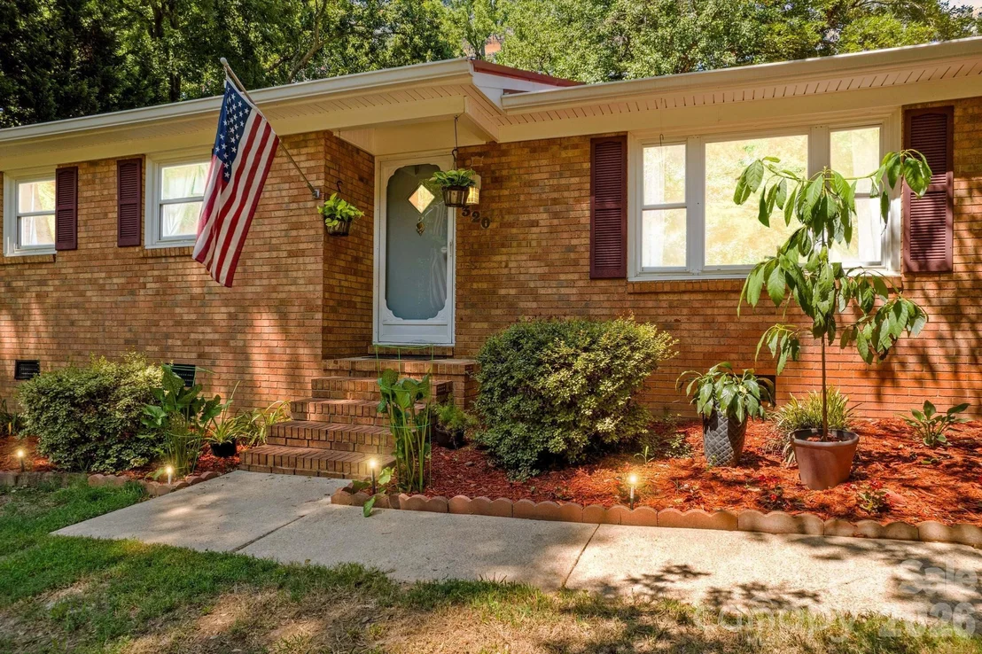 Photo of 320 Miller Drive