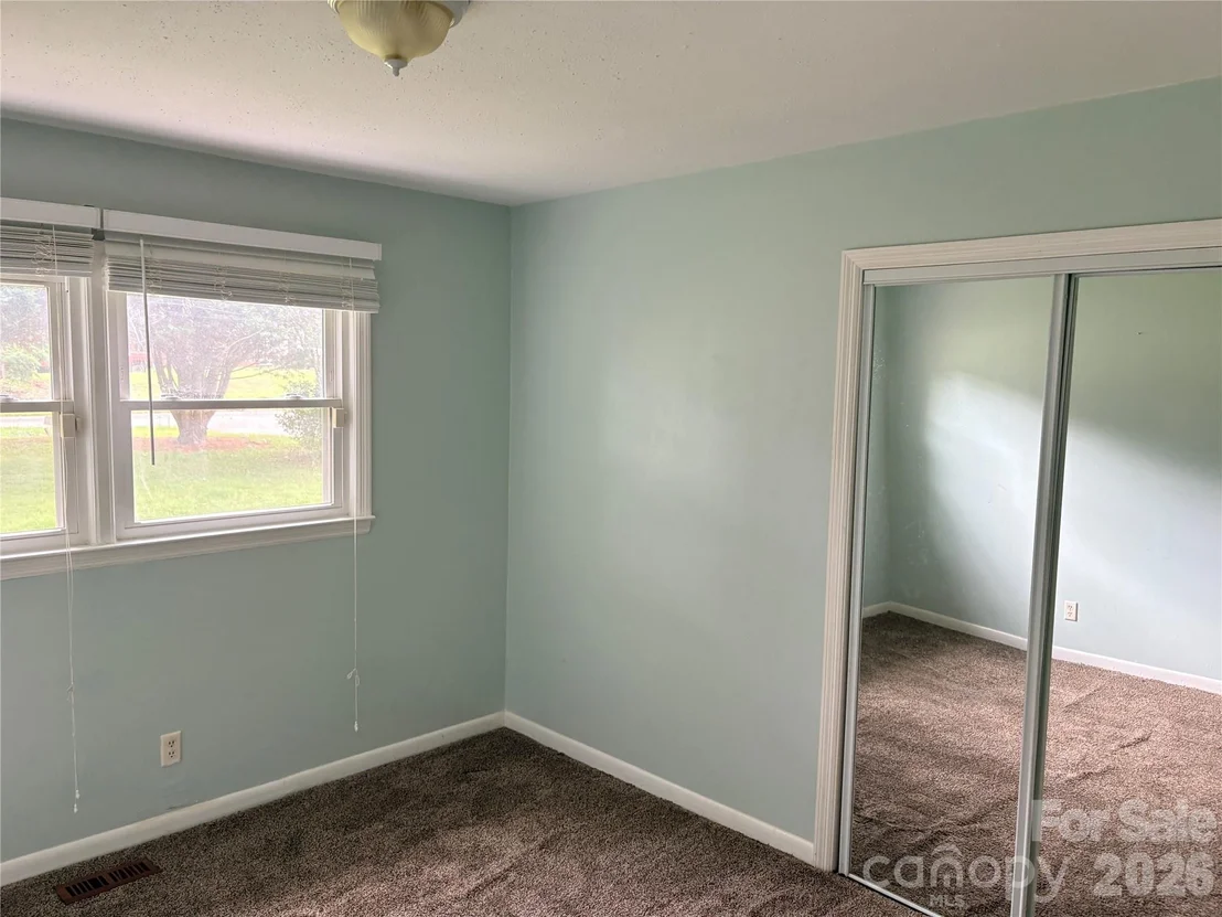 Photo of 620 Baker Place Road