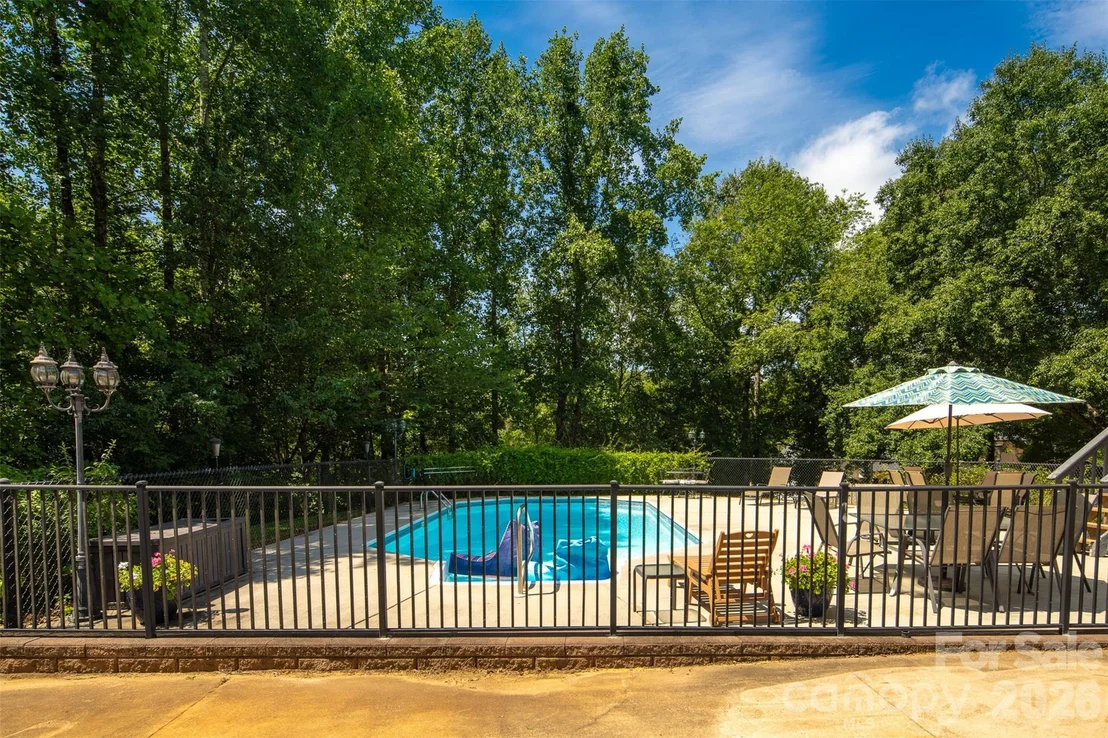 Photo of 1413 Windemere Lane