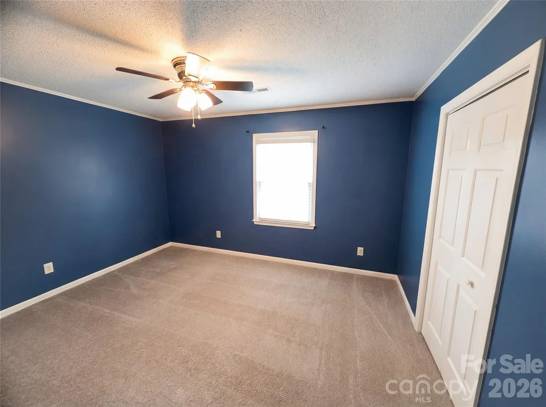 Photo of 3029 Southampton Circle