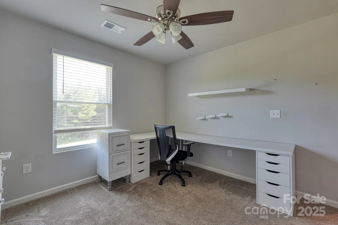 Photo of 1281 Twin Bridge Road
