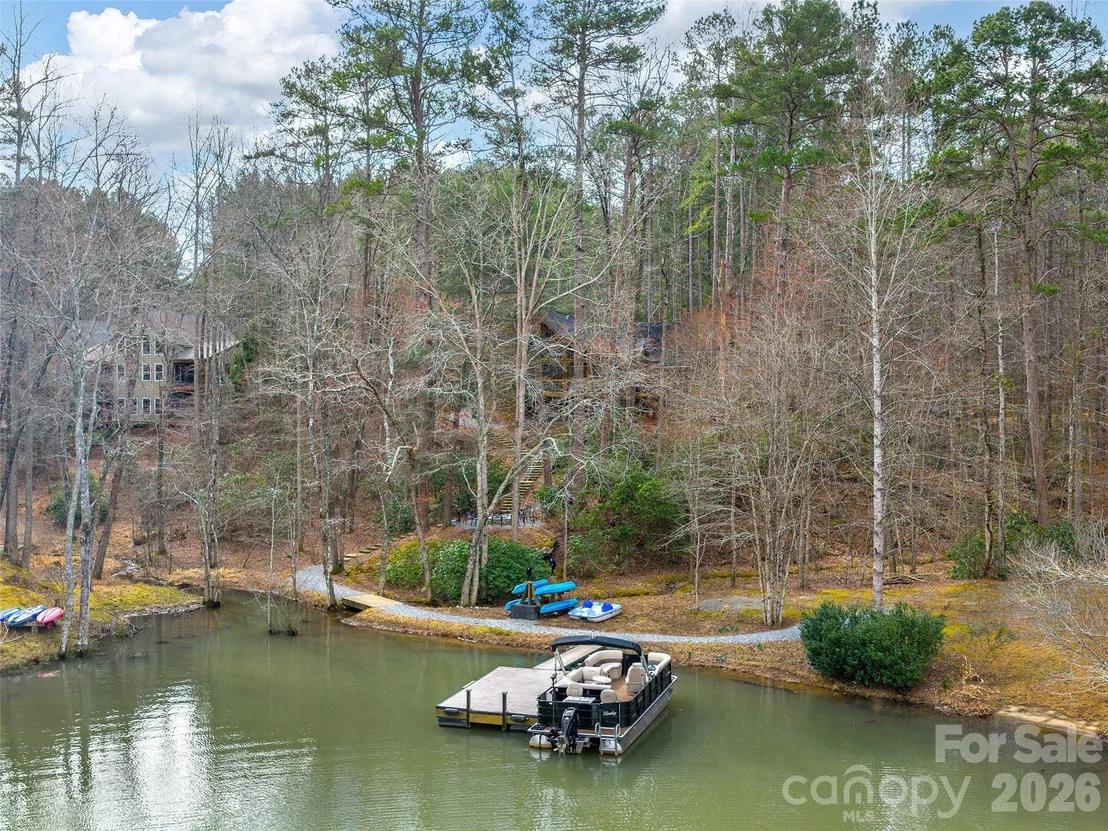 Photo of 201 Hawk Ridge Drive