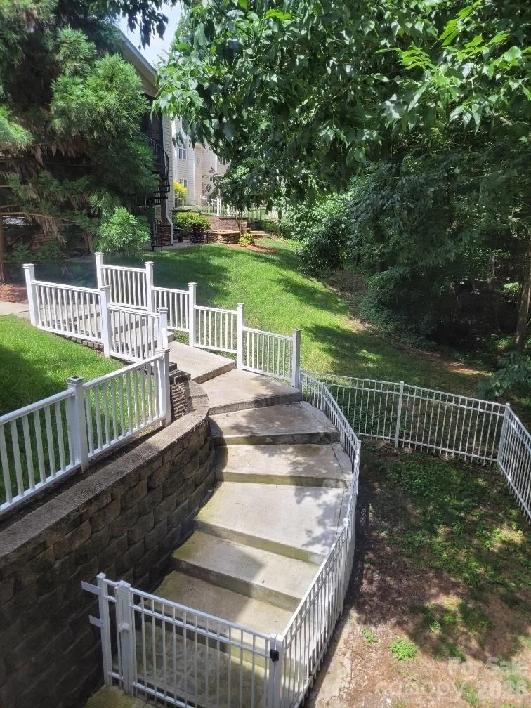 Photo of 1261 Brough Hall Drive