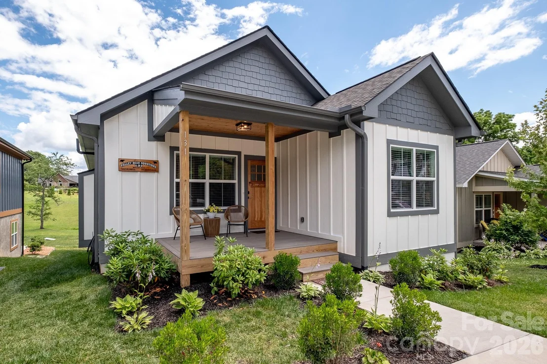 Photo of 131 Mills Avenue