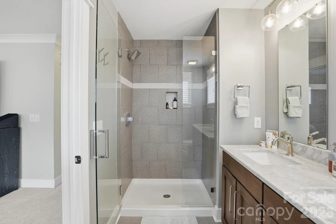 Photo of 2501 Marshall Place