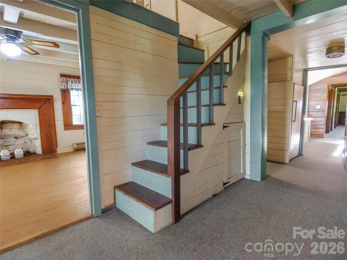 Photo of 2125 Whiteside Road