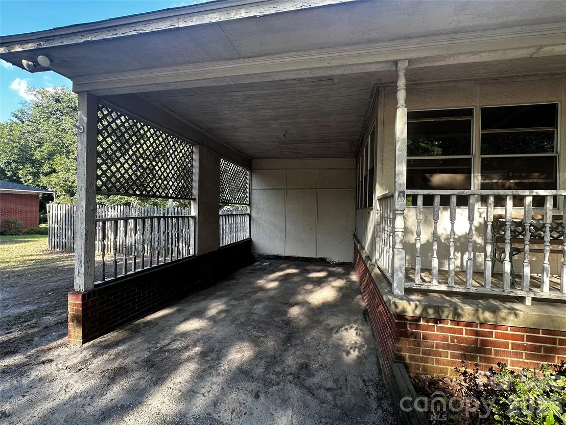Photo of 1093 Evans Mill Road