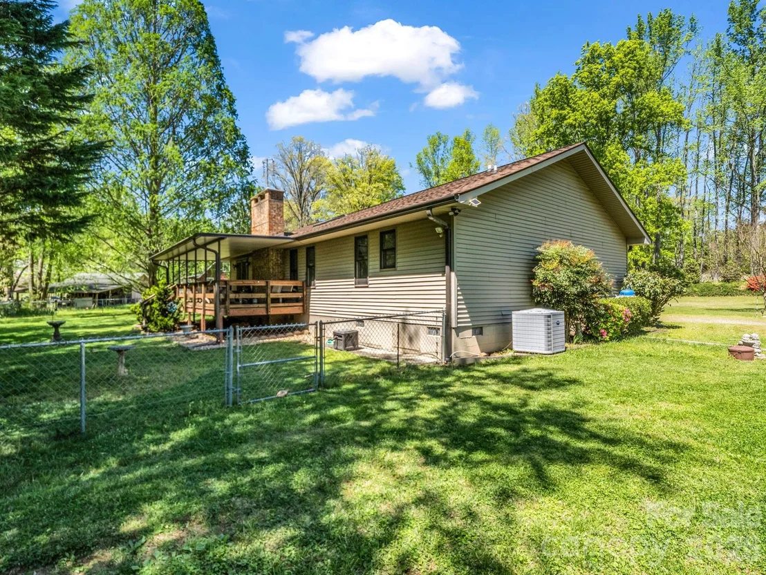 Photo of 80 Fox Briar Drive