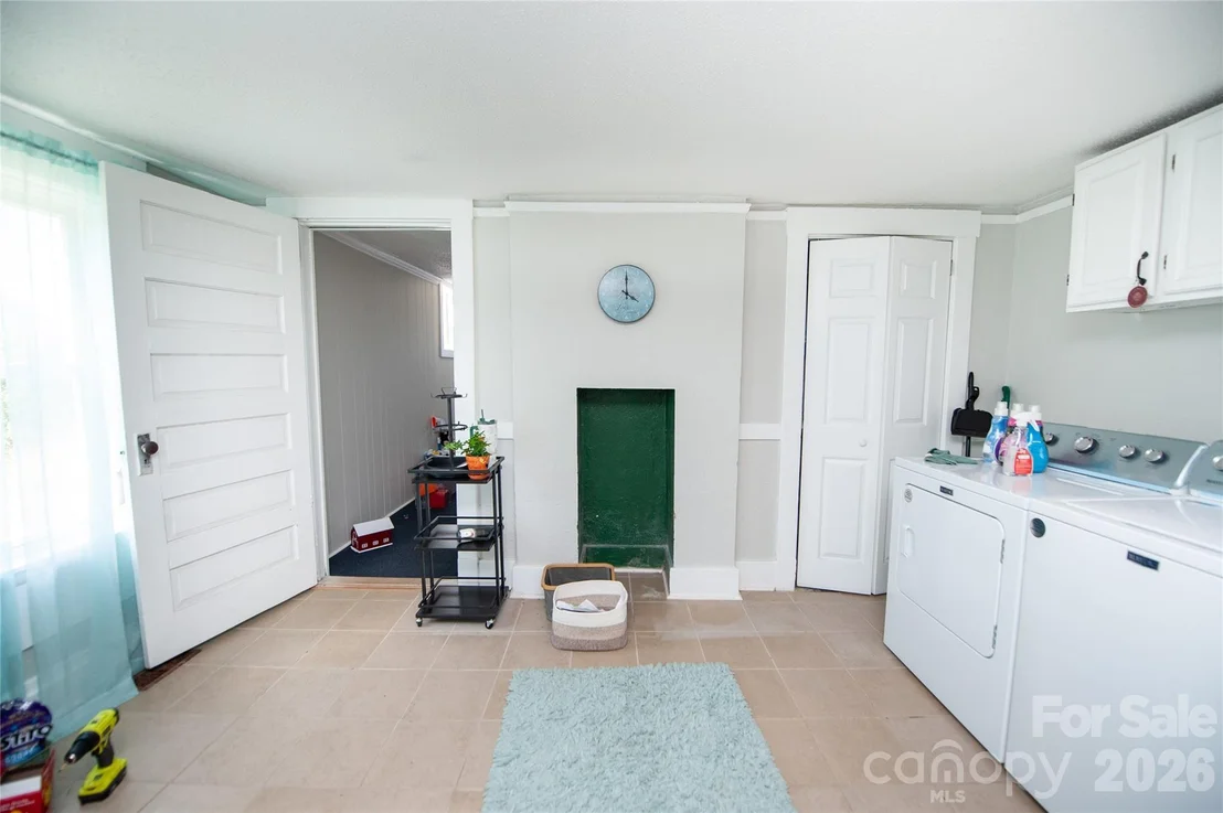 Photo of 128 Fleming Avenue
