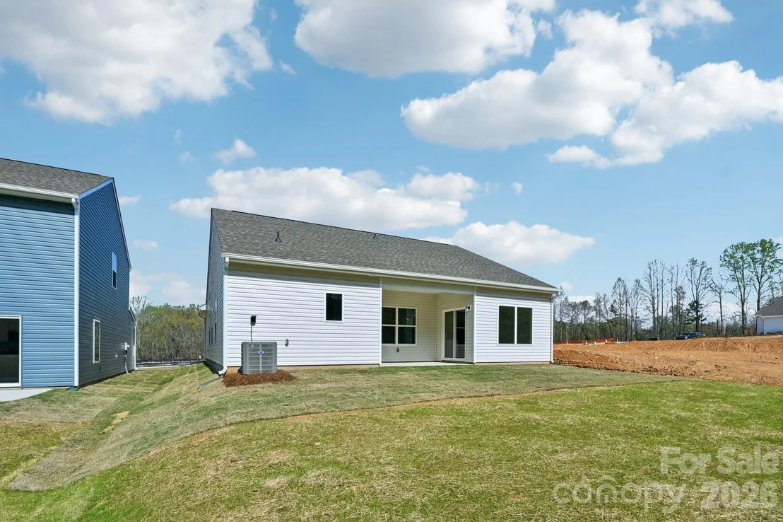 Photo of 820 Willow Estates Drive