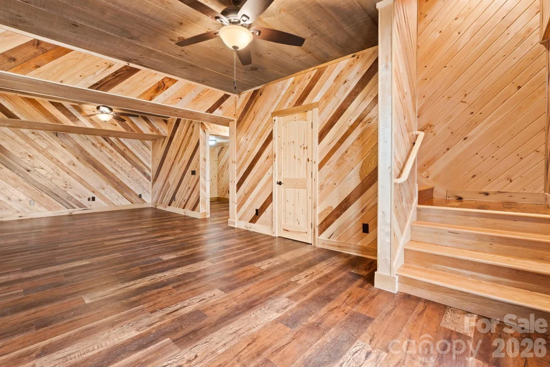 Photo of 449 Hampton Ridge Road