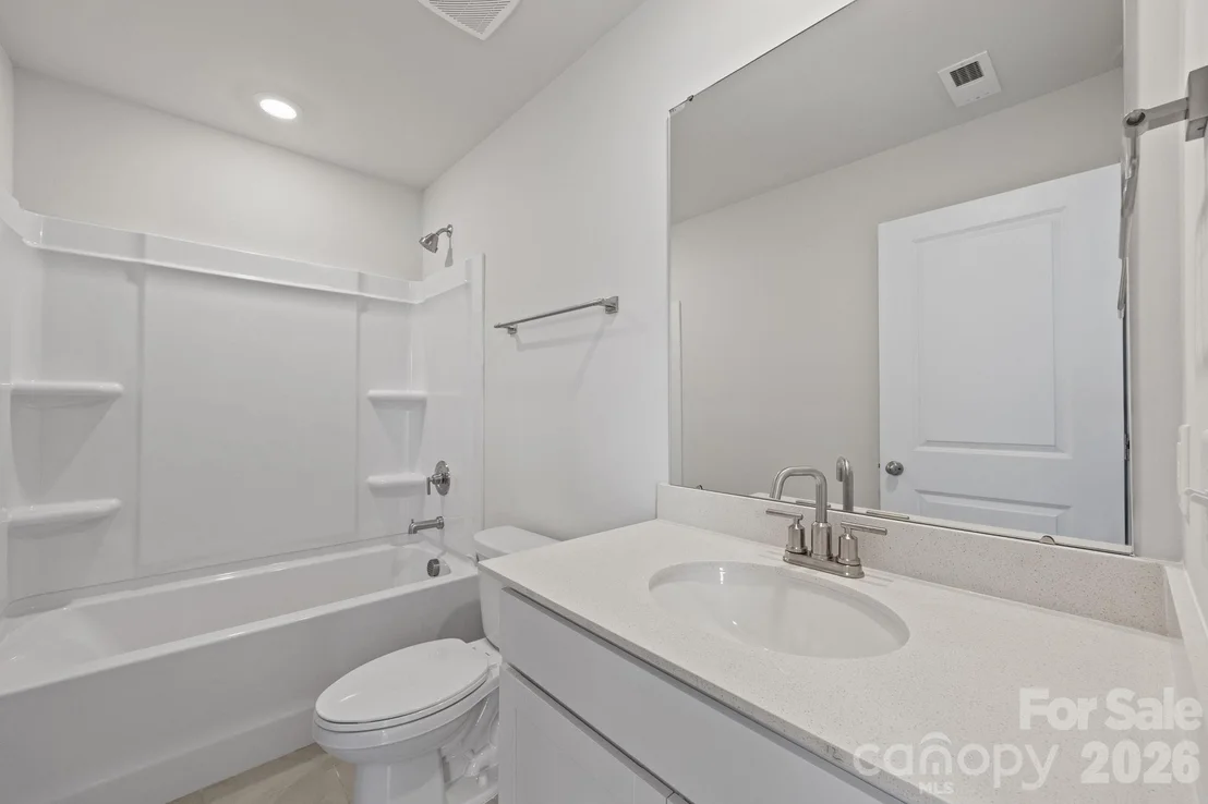 Photo of 5061 Puddle Pond Road