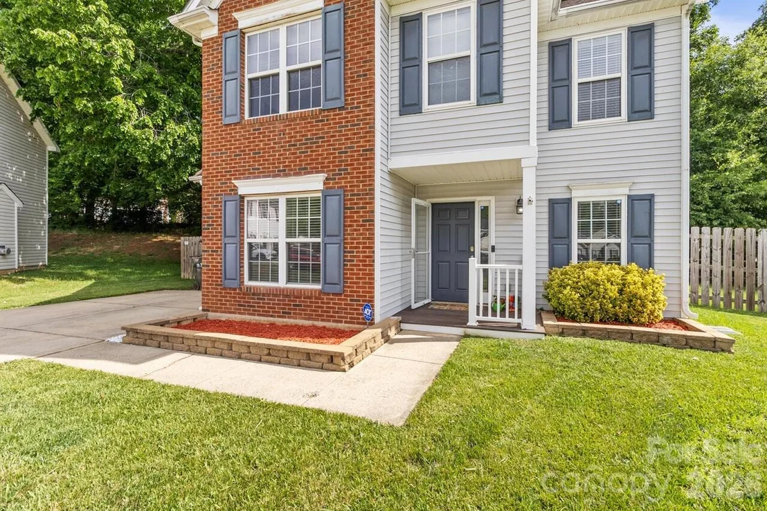Photo of 6907 Murray Grey Lane