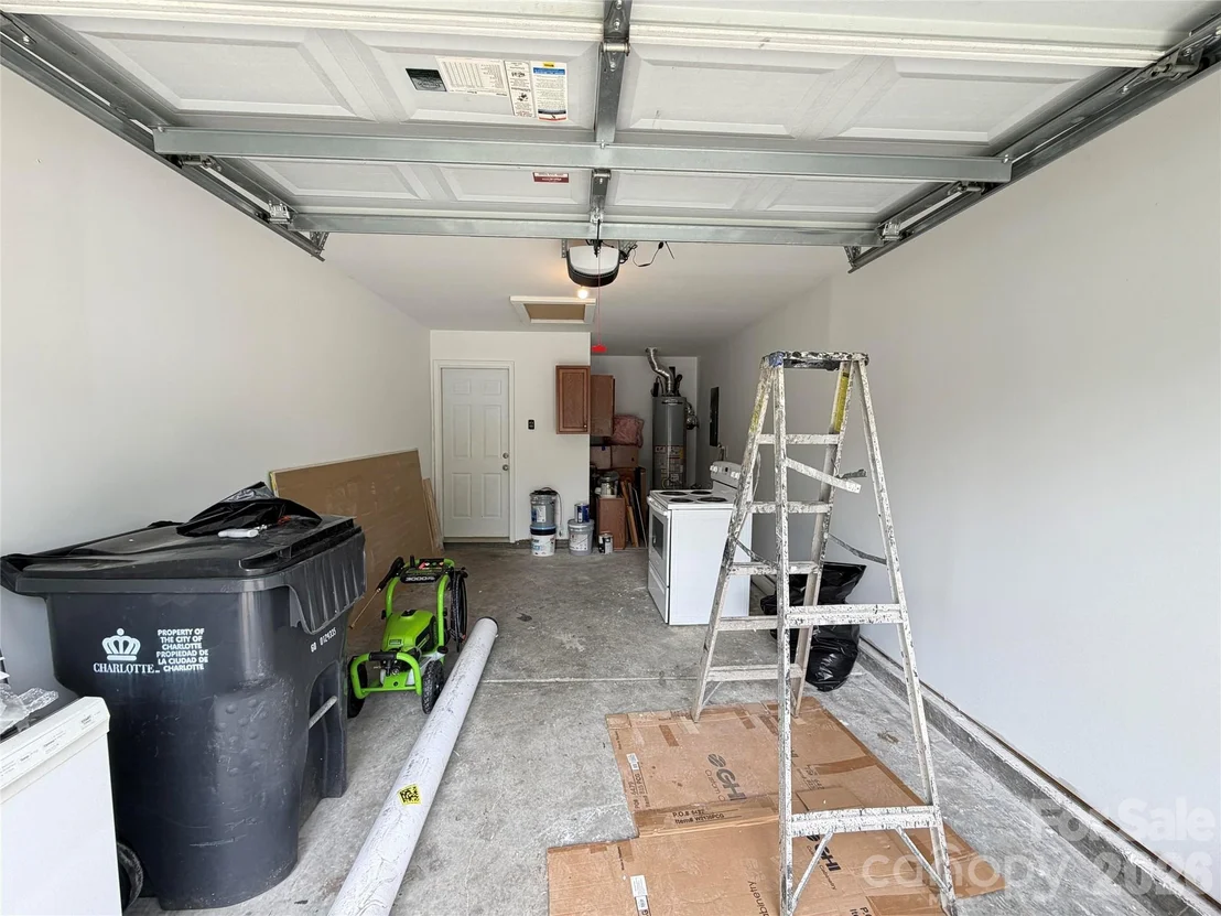 Photo of 1110 Helms Road