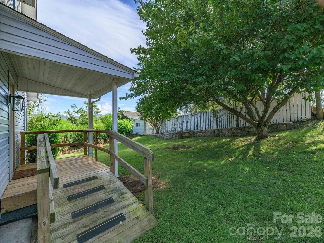 Photo of 135 Patton Avenue
