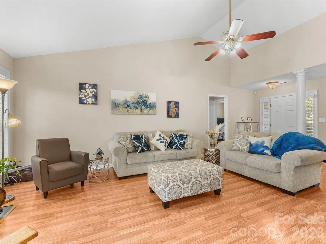 Photo of 171 Rolling Meadow Road