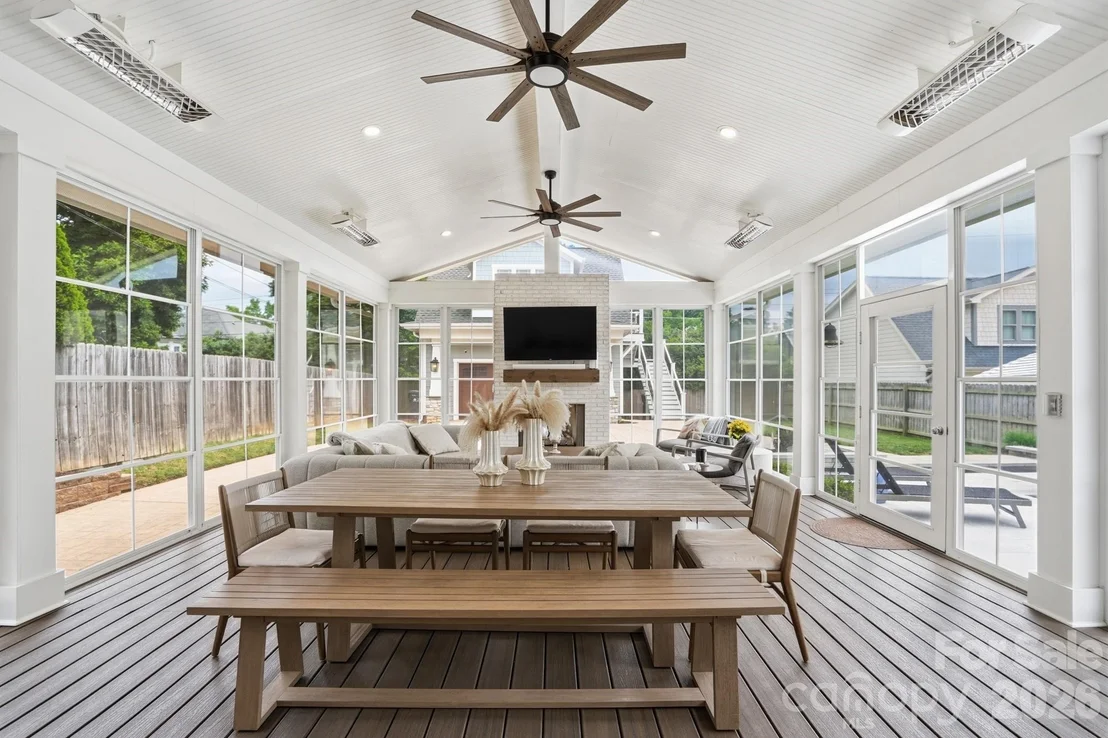 Photo of 2501 Marshall Place