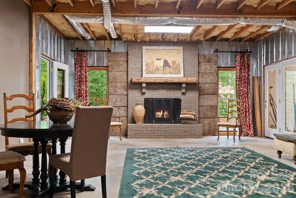 Photo of 175 Green Hills Road