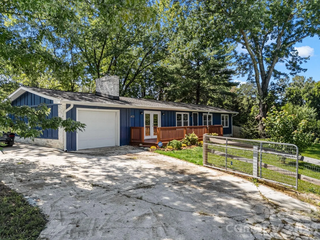 Photo of 435 Thermal View Drive