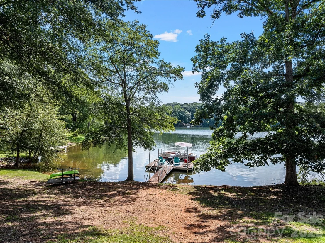 Photo of 105 Michelle Drive