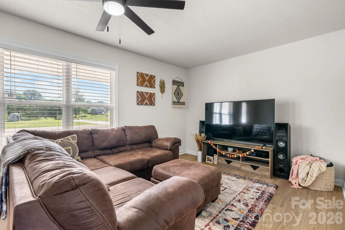 Photo of 5068 Tonys Way