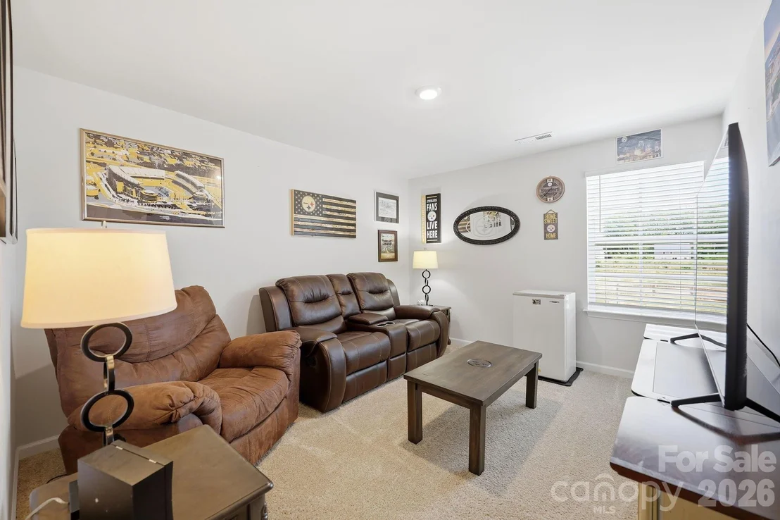 Photo of 1276 Hickory Point Drive