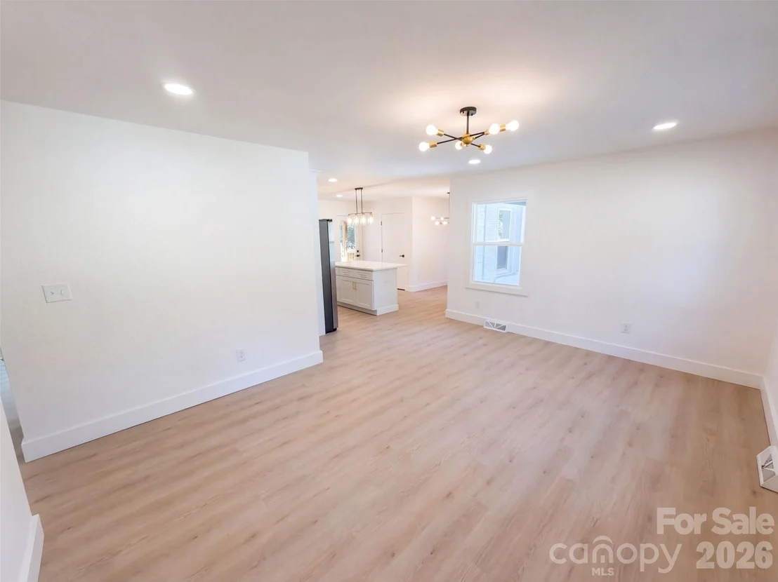 Photo of 4200 Abbeydale Drive