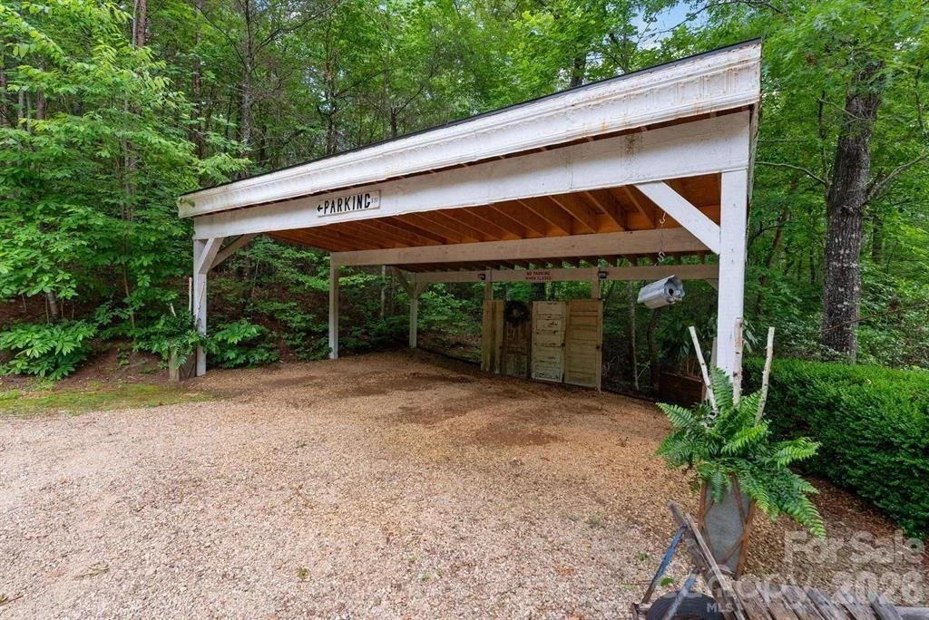Photo of 175 Green Hills Road