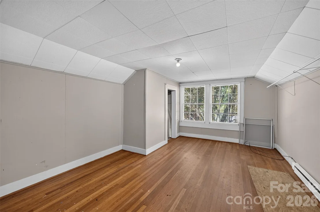Photo of 1829 3rd Street NE