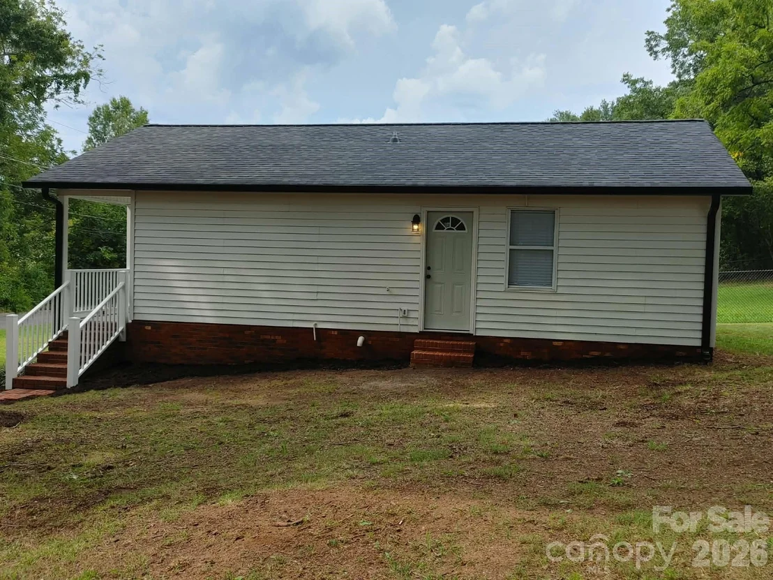 Photo of 700 Harmon Road
