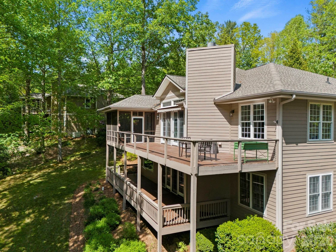Photo of 547 Pinnacle Peak Lane