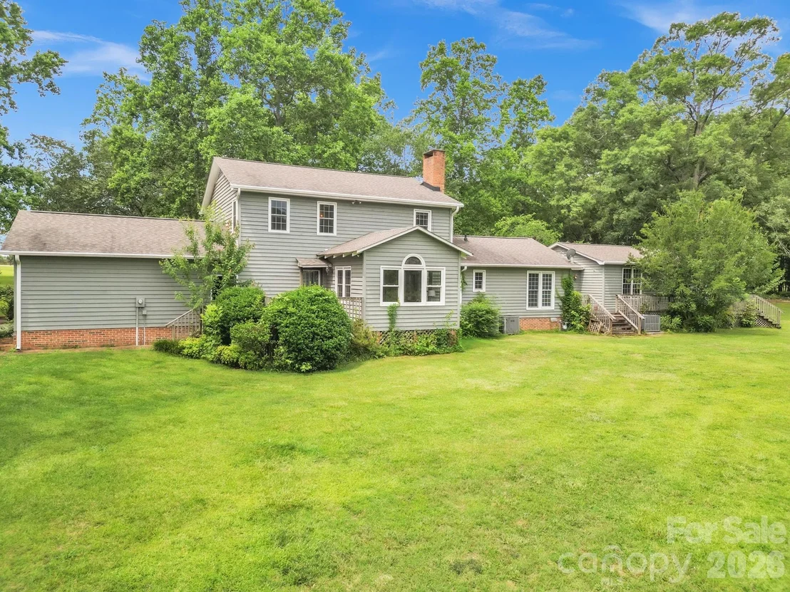 Photo of 412 Smith Road