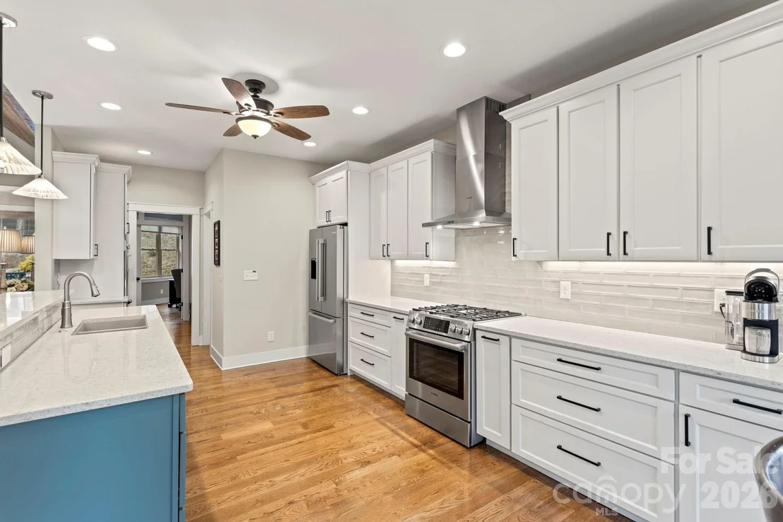 Photo of 719 Overlook Drive