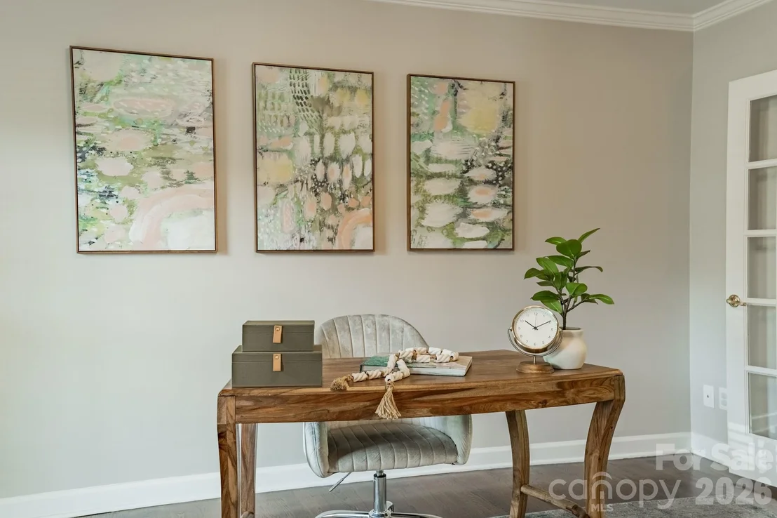 Photo of 231 S Downs Way