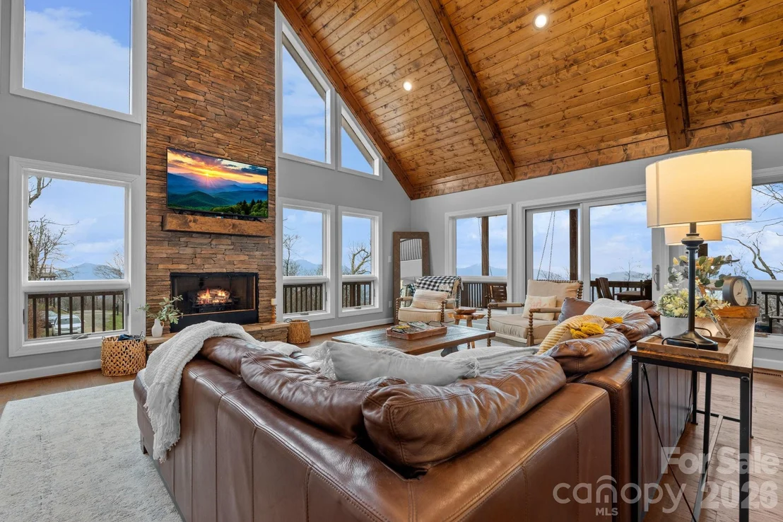 Photo of 94 Silver Fox Ridge