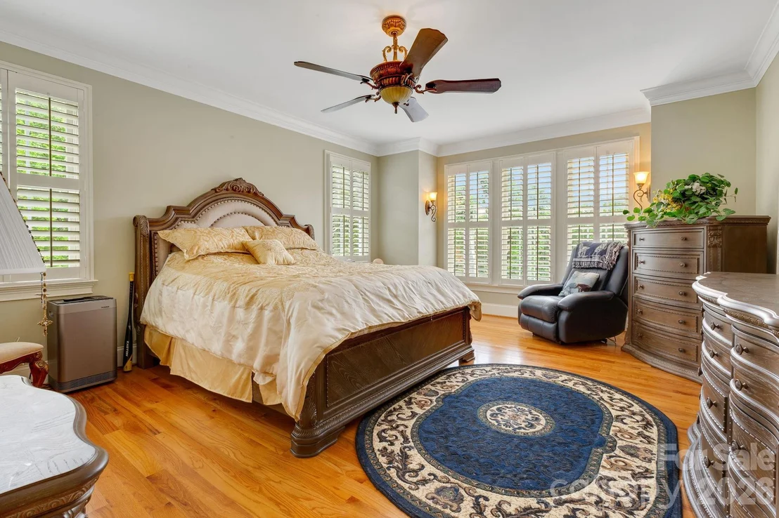 Photo of 340 Harrison Road
