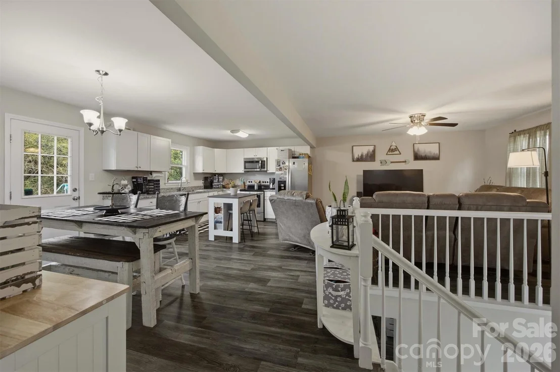 Photo of 1772 Woodridge Circle