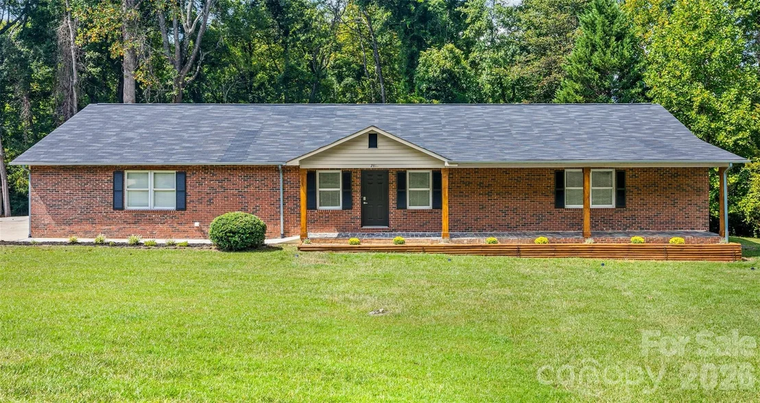 Photo of 281 Schoolside Drive