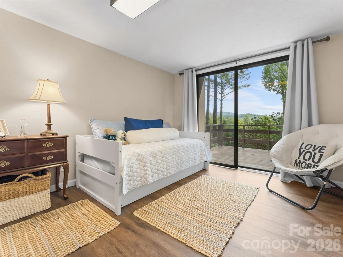 Photo of 32 Uloque Court