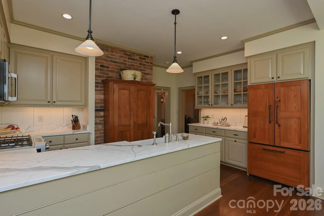 Photo of 835 Jackson Grove Road