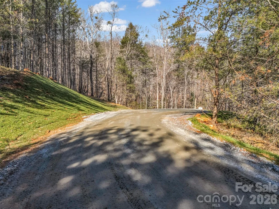 Photo of 61 Deep Gap Farm Road E