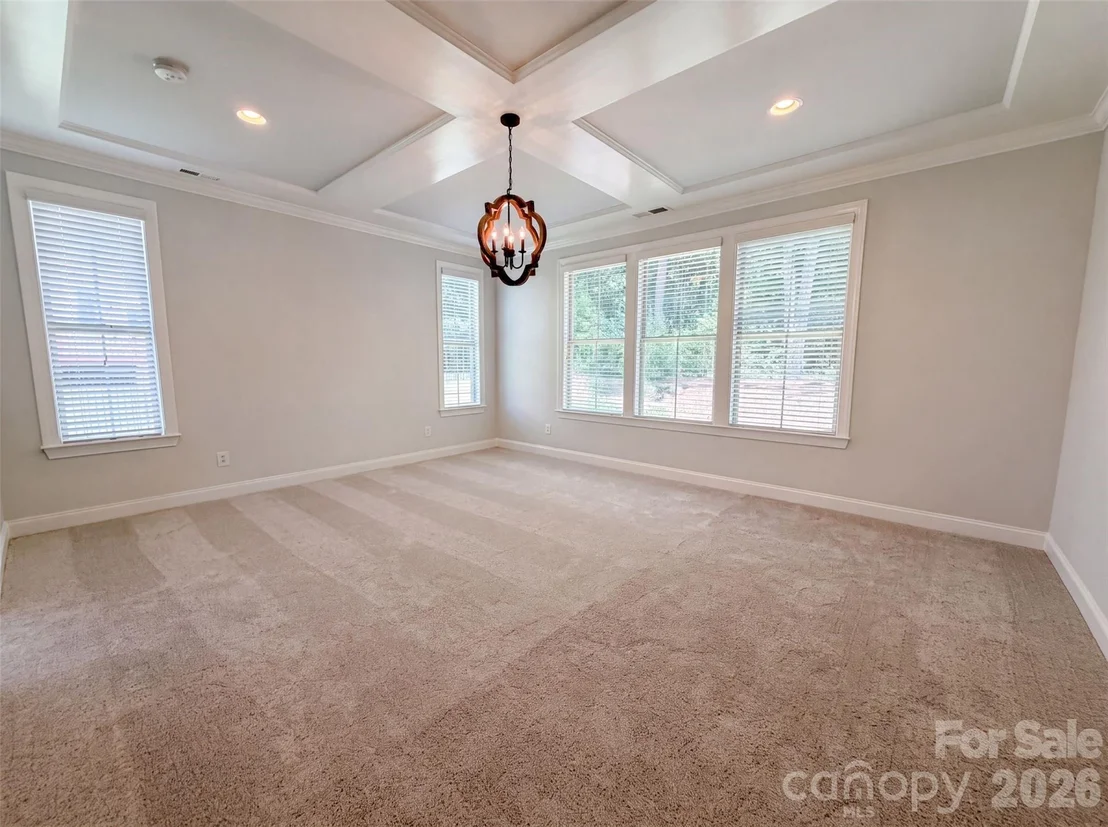 Photo of 147 Monteray Oaks Circle