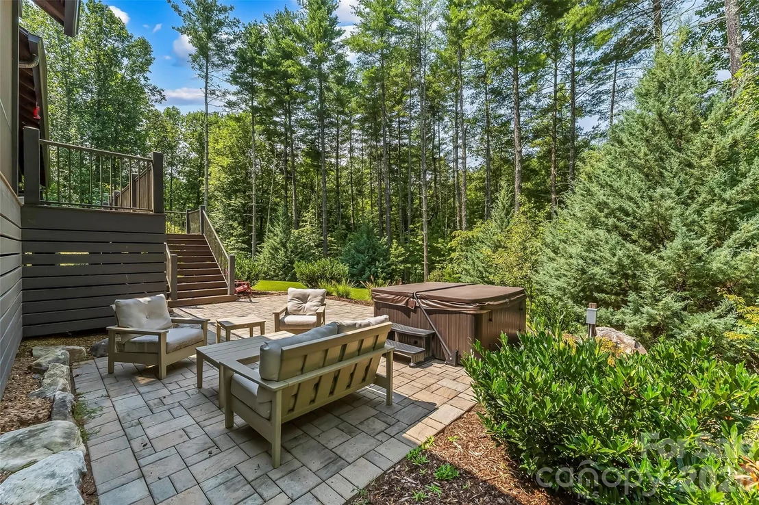 Photo of 3201 Donahue Drive