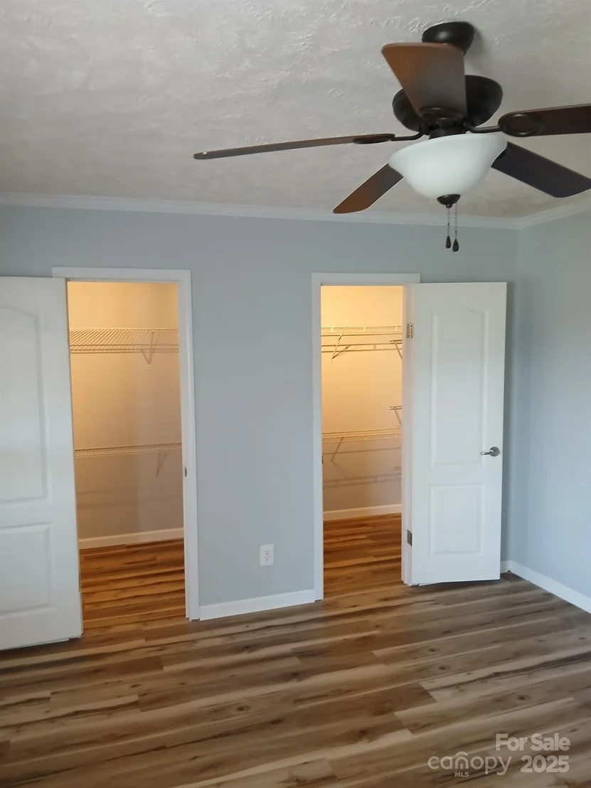 Photo of 218 Muldoon Lane