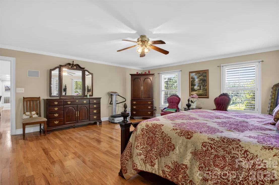 Photo of 8234 Dennis Road
