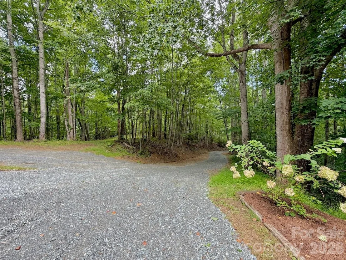 Photo of 321 Grays Shadow Lane