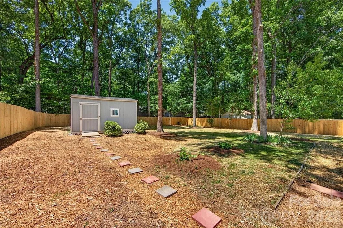 Photo of 6018 Donegal Drive