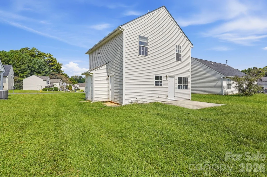 Photo of 802 Almora Drive